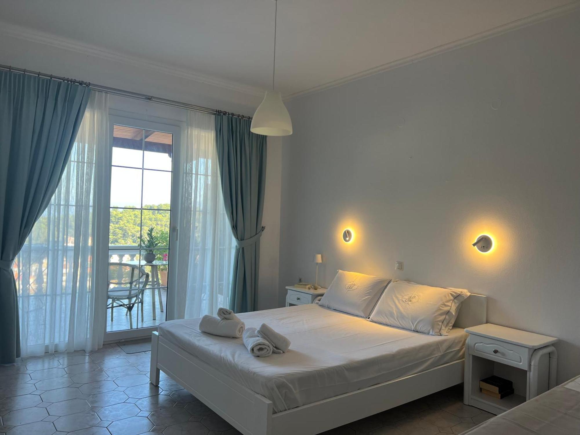 Niko'S And Nora'S Studios Gaios Dış mekan fotoğraf