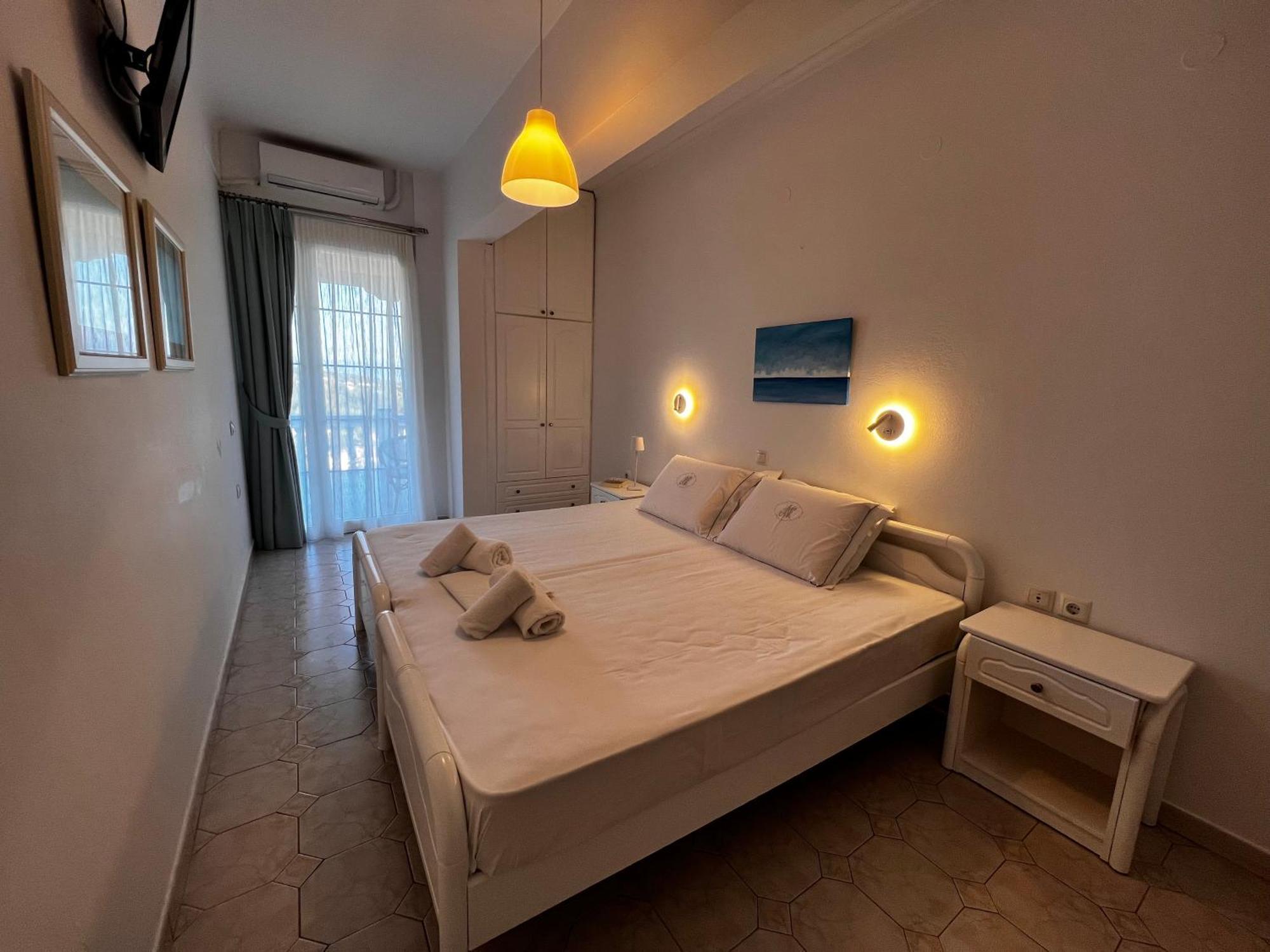 Niko'S And Nora'S Studios Gaios Dış mekan fotoğraf