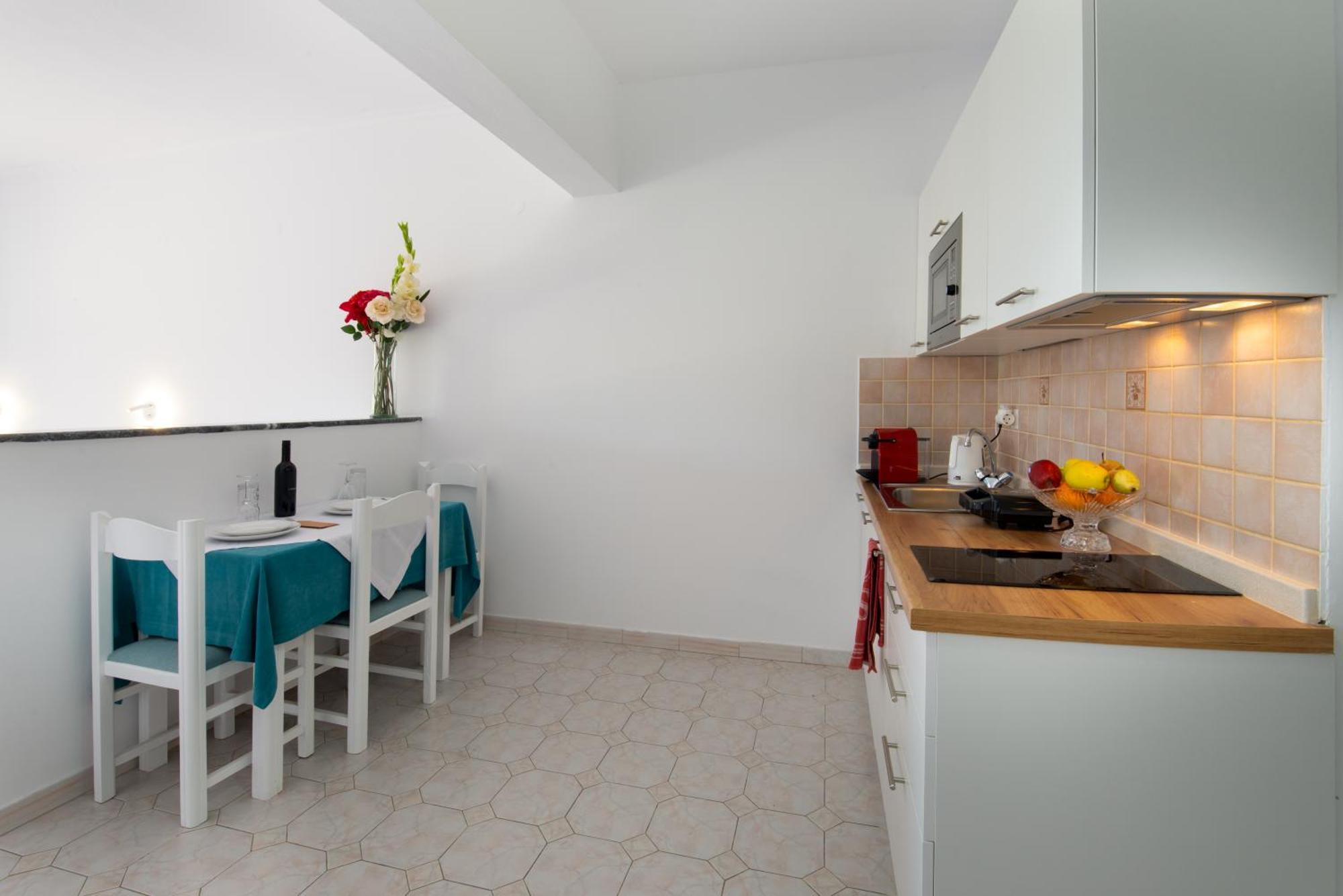 Niko'S And Nora'S Studios Gaios Dış mekan fotoğraf